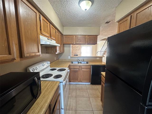 Building Photo - 2174 Aspen Dr