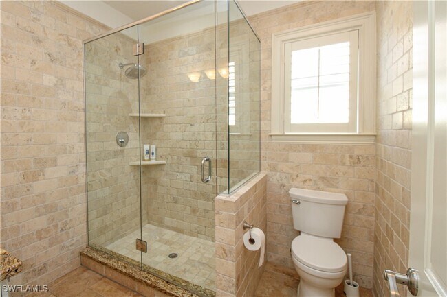 Building Photo - 1412 Hemingway Pl