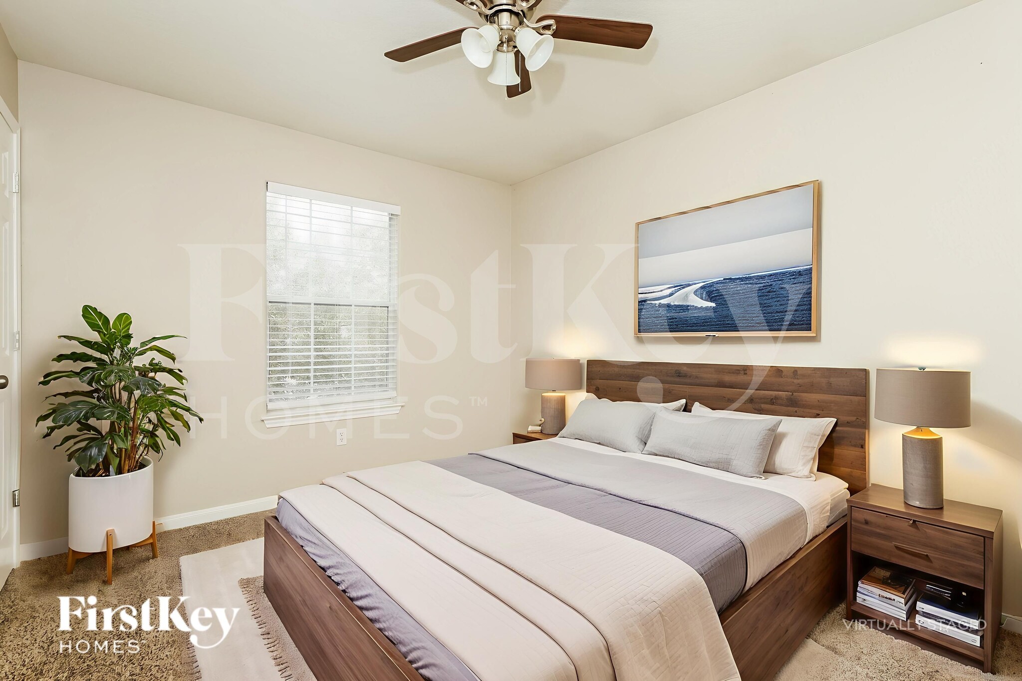 Building Photo - 10934 Moonlit Canyon