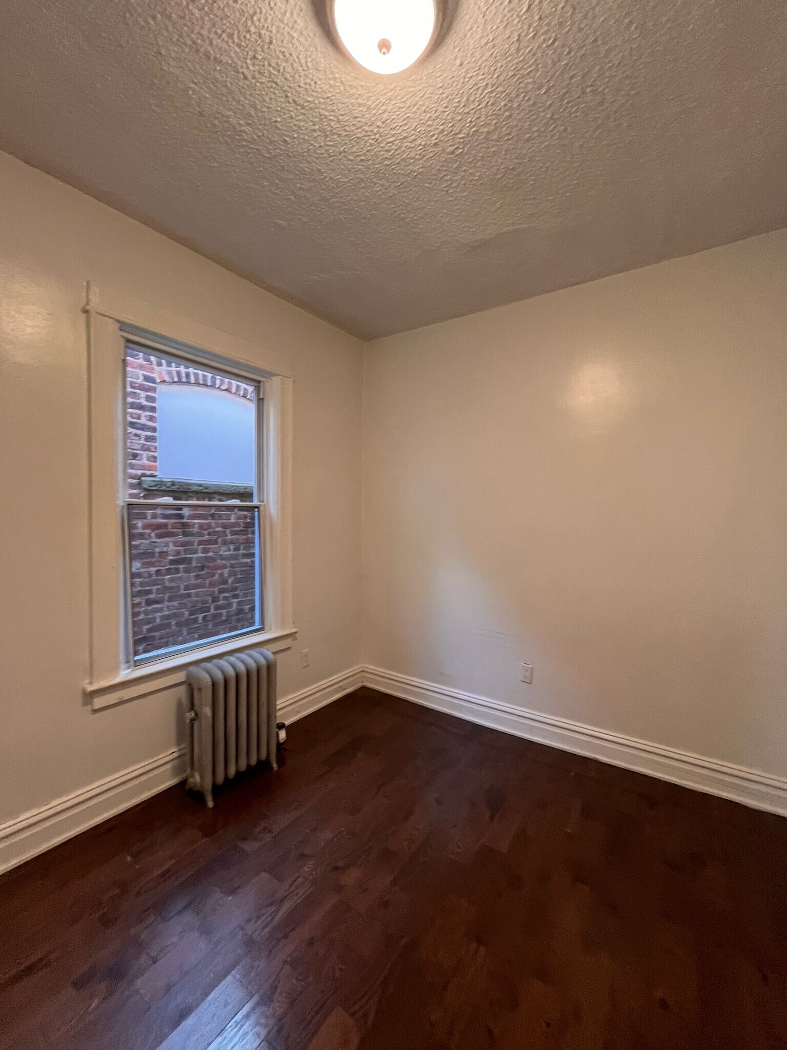 Building Photo - 256 Dwight St