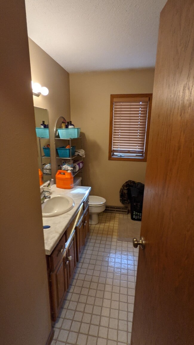 Building Photo - 118 Duplex