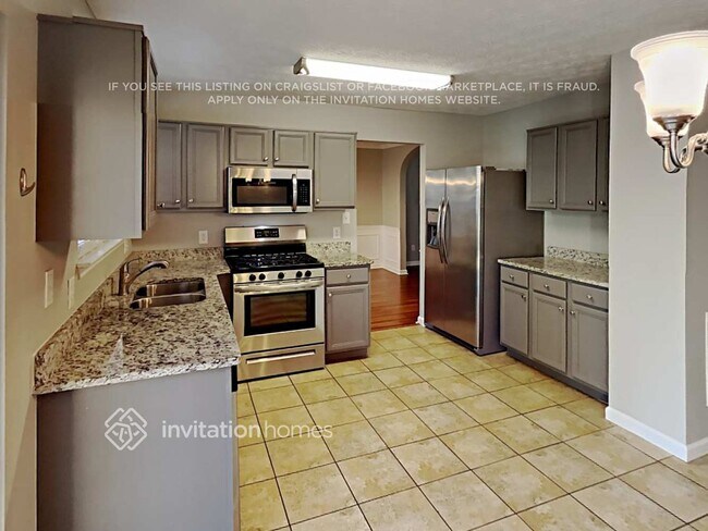 Building Photo - 4330 Sentinel Pl