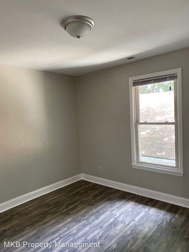 Building Photo - 4 br, 1.5 bath House - 1131 Penmar