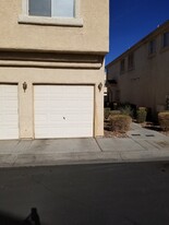 Building Photo - 6434 Stone Dry Ave