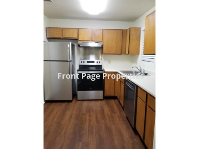 Building Photo - 1201 Danbury Square