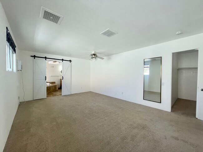Building Photo - AVAILABLE NOW!! 3 Bedroom/2 Bathroom Cathedral City Pool Home!!  MOVE IN SPECIAL HALF OFF ONE MON...