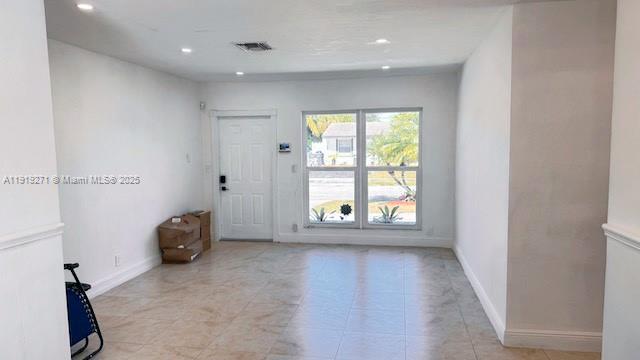 Building Photo - 6980 Scott St