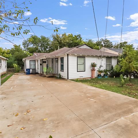 Building Photo - 1104 S Gilpin Ave