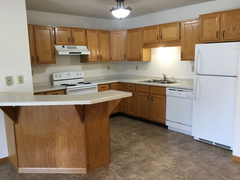 Interior Photo - Edgewood