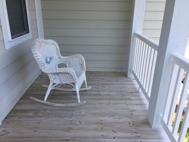 Building Photo - 3 Bedroom 2.5 Bath Townhouse in Eaglewood Retreat - James Island