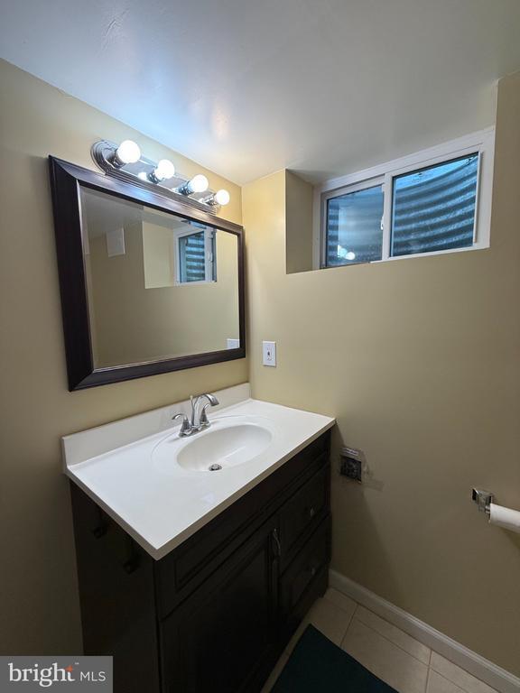 Building Photo - 9709 Saxony Rd