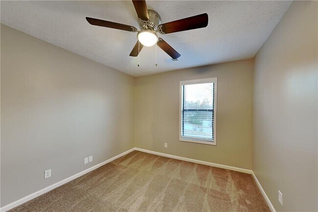 Building Photo - 1510 River Rock Trce