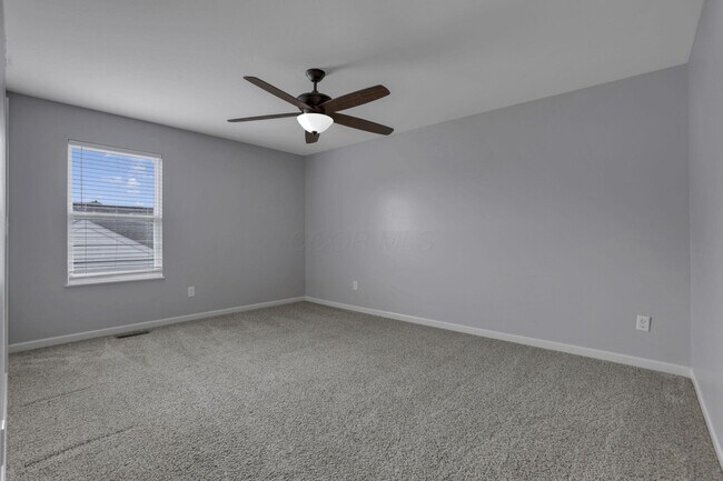 Building Photo - 1701 Marigold St