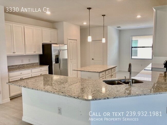 Building Photo - 3330 Antilla Ct