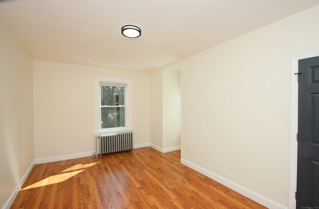 Building Photo - 62 Whitney St