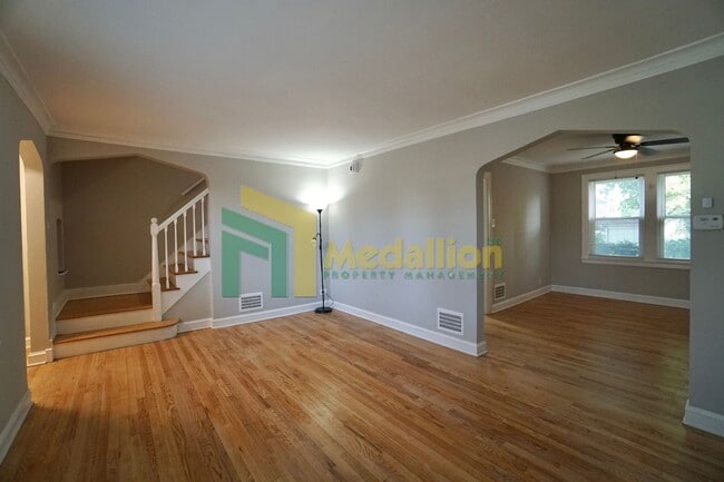 Building Photo - Updated 3-Bedroom Home with Finished Basement and Bonus Space