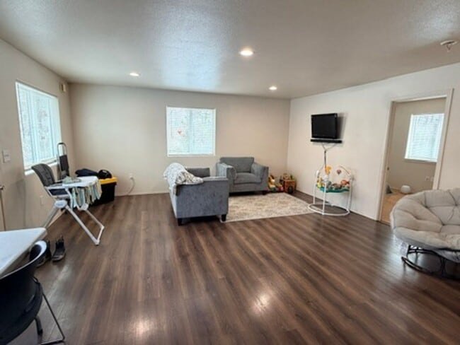 Building Photo - 6710 W Joe's Dr