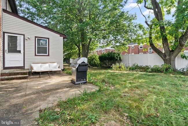 Building Photo - 282 Clermont Terrace