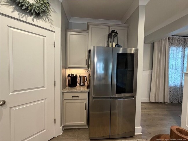 Building Photo - 68 Spruce Holw Cir