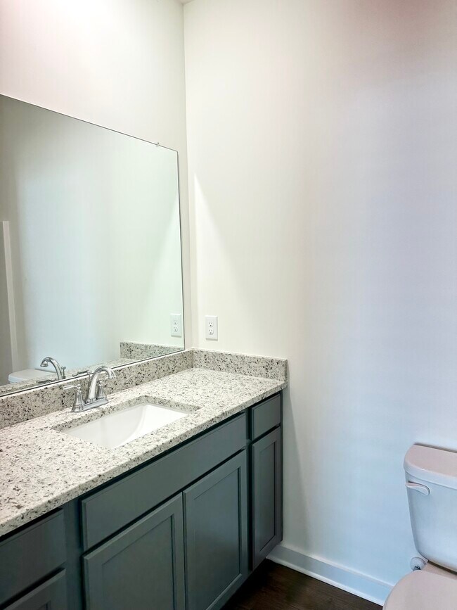 Building Photo - 4091 Textile Ln SW