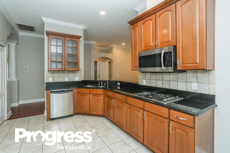 Building Photo - 11560 Weston Course Loop