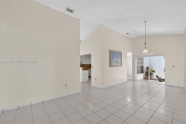 Building Photo - 13440 SW 28th St