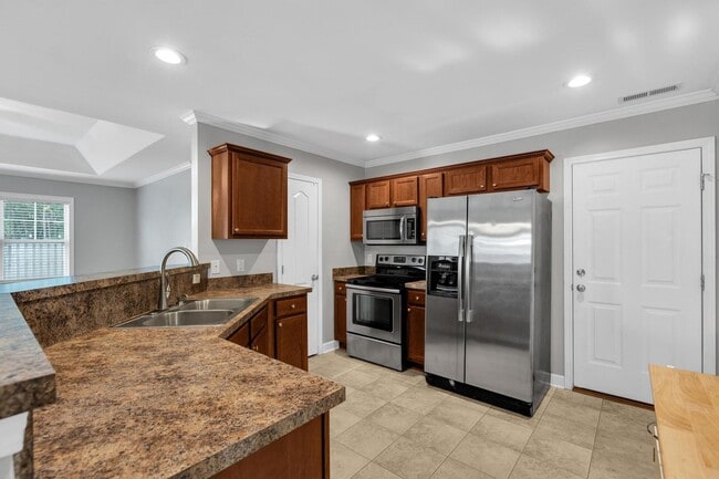 Building Photo - 3 Bedroom Ranch in Oyster Landing