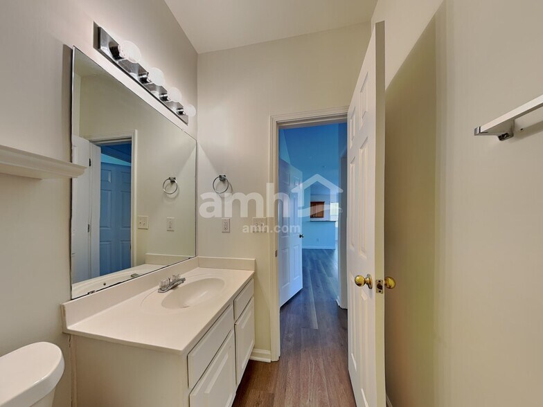 Building Photo - 14609 Asheton Creek Dr