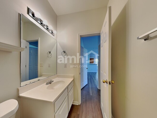 Building Photo - 14609 Asheton Creek Dr