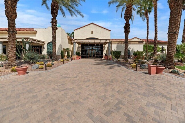 Building Photo - 81916 Avenida Del Toro