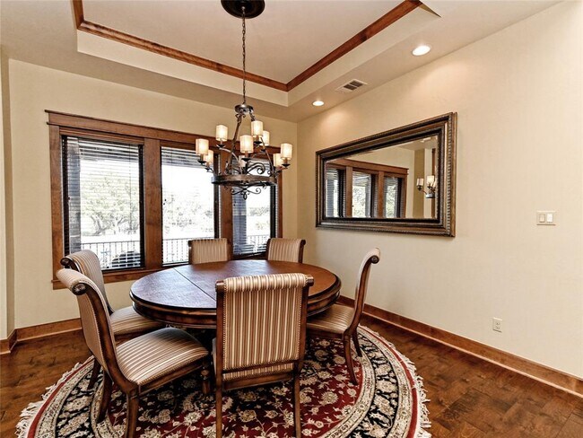 Building Photo - 26505 Masters Pkwy