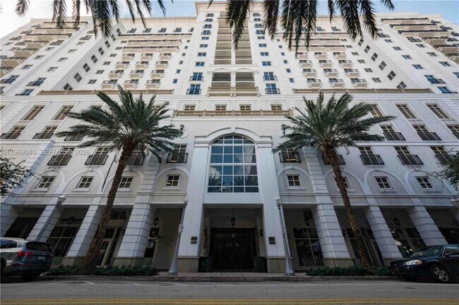 Building Photo - 10 Aragon Ave