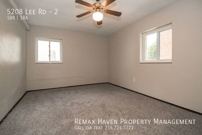 Building Photo - 5208 Lee Rd #2, Maple Hts - 1 bed 1 bath a...