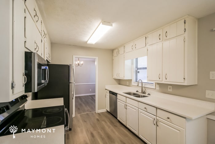 Building Photo - 5017 Dekalb Way