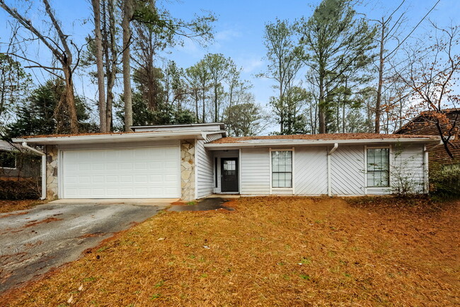Building Photo - 5498 Springwood Ln
