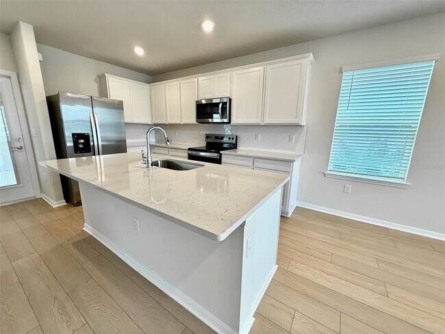 Building Photo - 6491 Tabebuia Pkwy