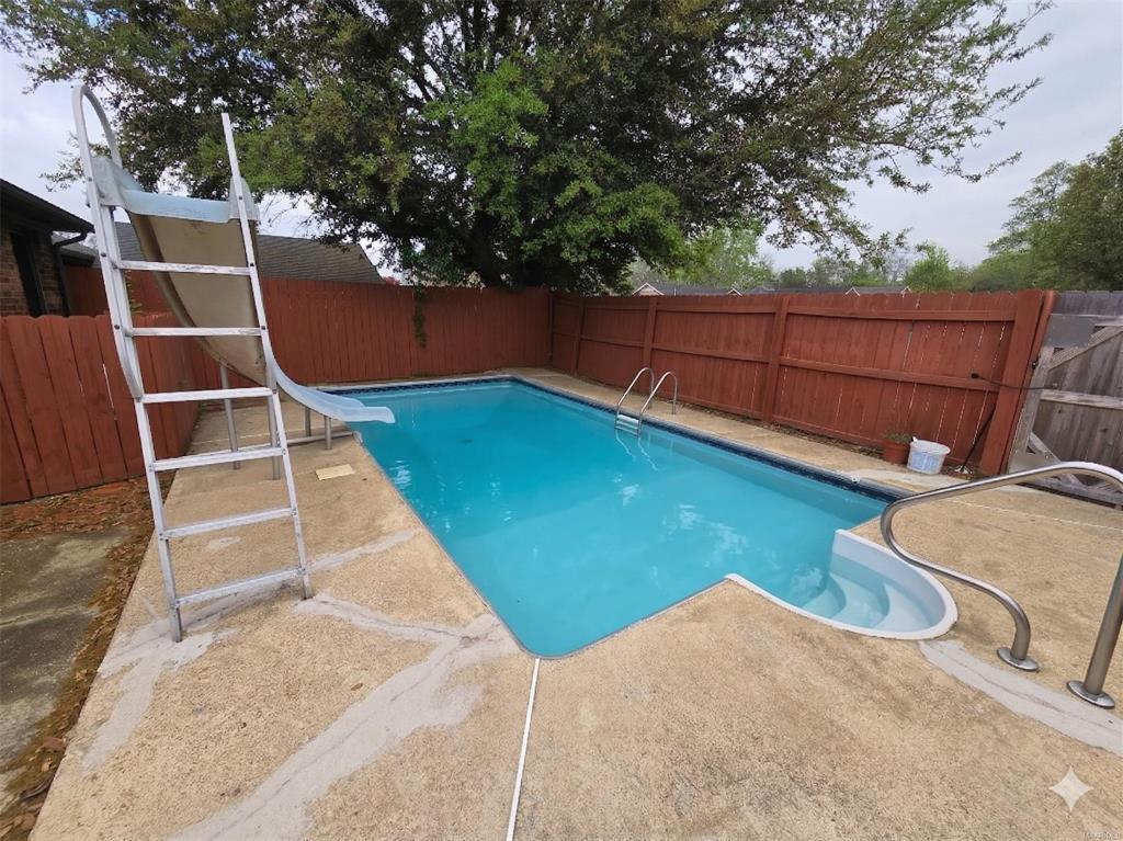 Building Photo - 1845 Young Farm Rd