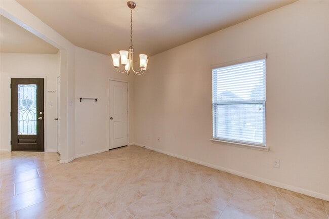 Building Photo - 734 Mill Spring Ct