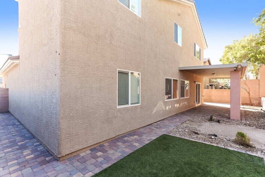 Building Photo - 7649 Heavenly Peak St