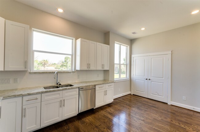 Building Photo - 1815 Napa Creek Ln