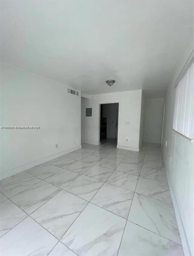 Building Photo - 4381 W Flagler St