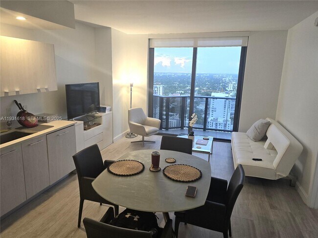 Building Photo - 55 SW 9th St