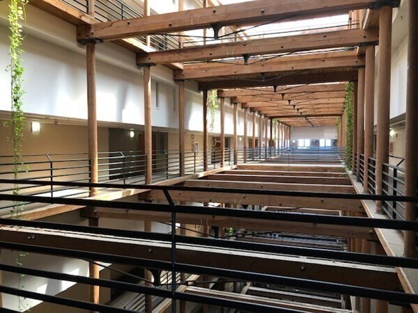 Building Photo - 200 Market St