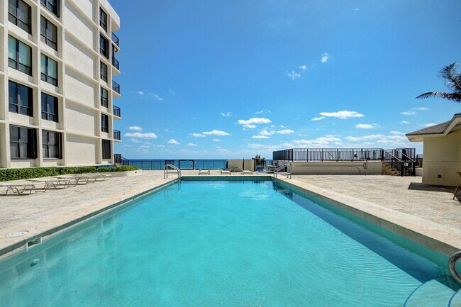 Building Photo - 3610 S Ocean Blvd