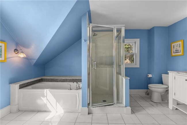 Building Photo - 58 Second St