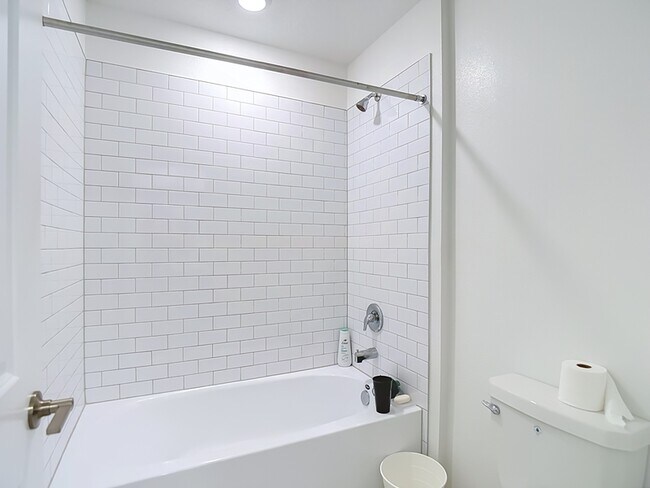 Building Photo - 10171 Boger Rnch Ct