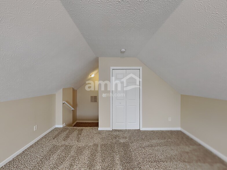Building Photo - 119 Overlook Ct
