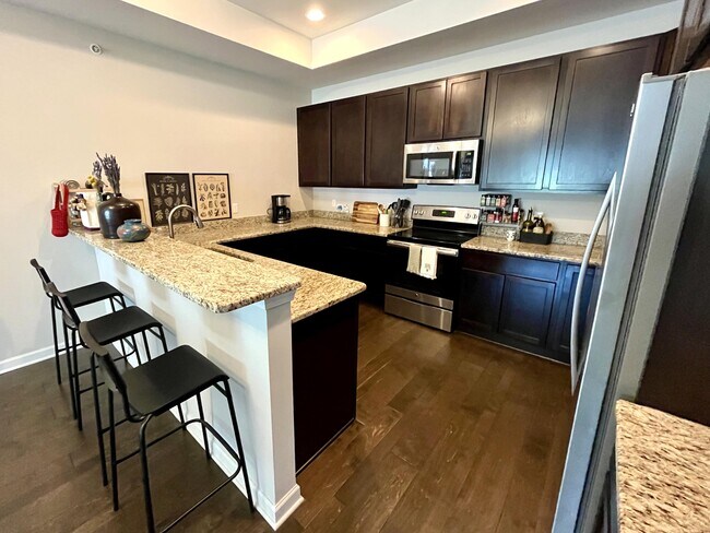 Building Photo - 5619 Arbor Chase Dr