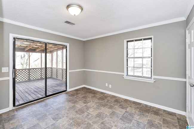 Building Photo - 944 Cagle Rd