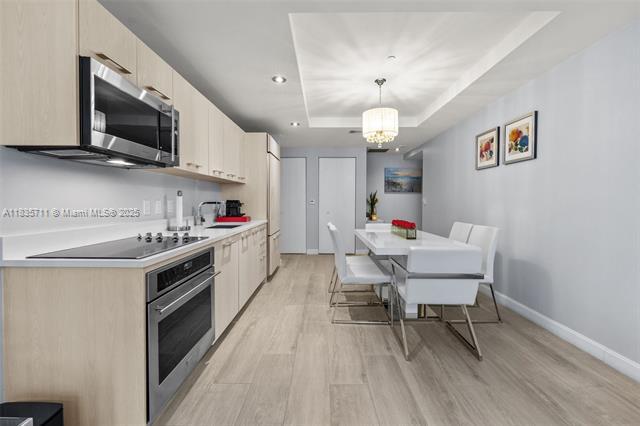 Building Photo - 55 SW 9th St